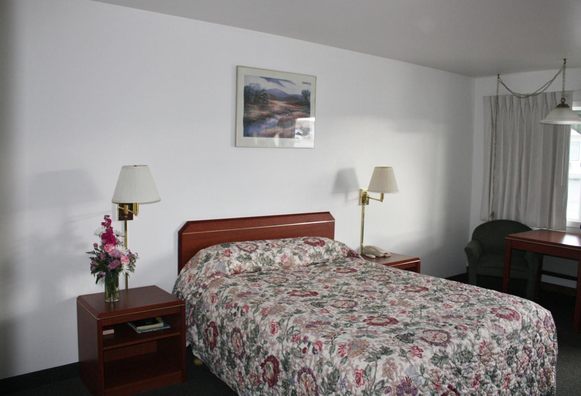 Ponderosa Motel Goldendale Room photo